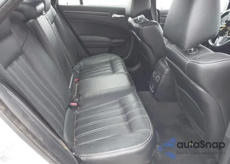 2016 Chrysler 300 300S z USA, uszkodzony, nr VIN 2C3CCAGG2GH183084